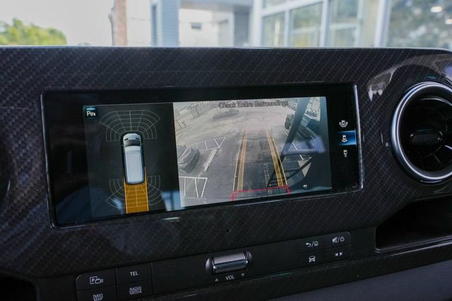 Used 2021 Mercedes-Benz Sprinter 2500 image 61
