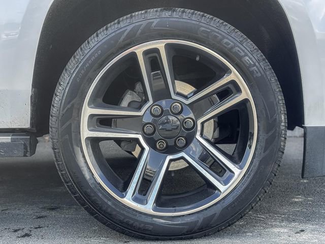Used 2019 Chevrolet Suburban Premier image 26