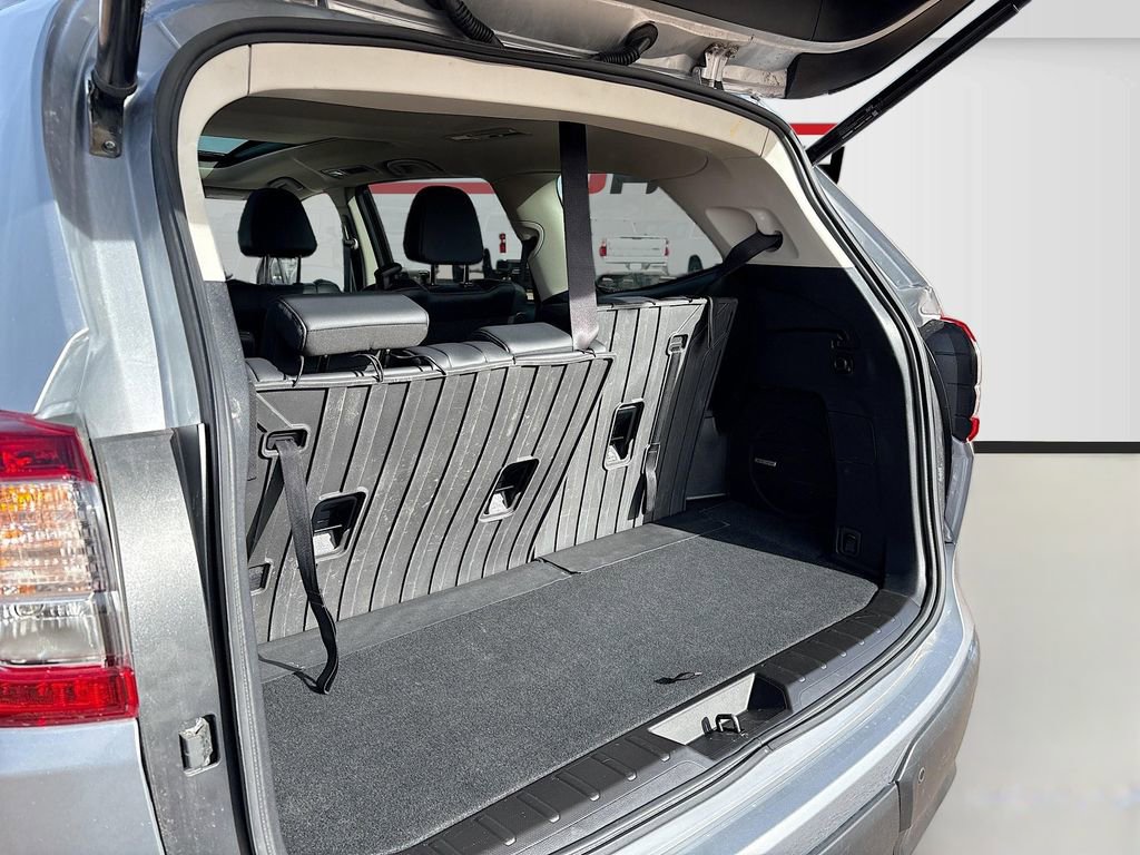 Used 2024 Subaru Ascent Touring AWD/4WD image 28
