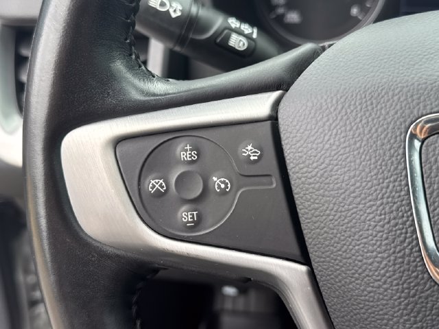 Used 2020 GMC Terrain SLE FWD image 29
