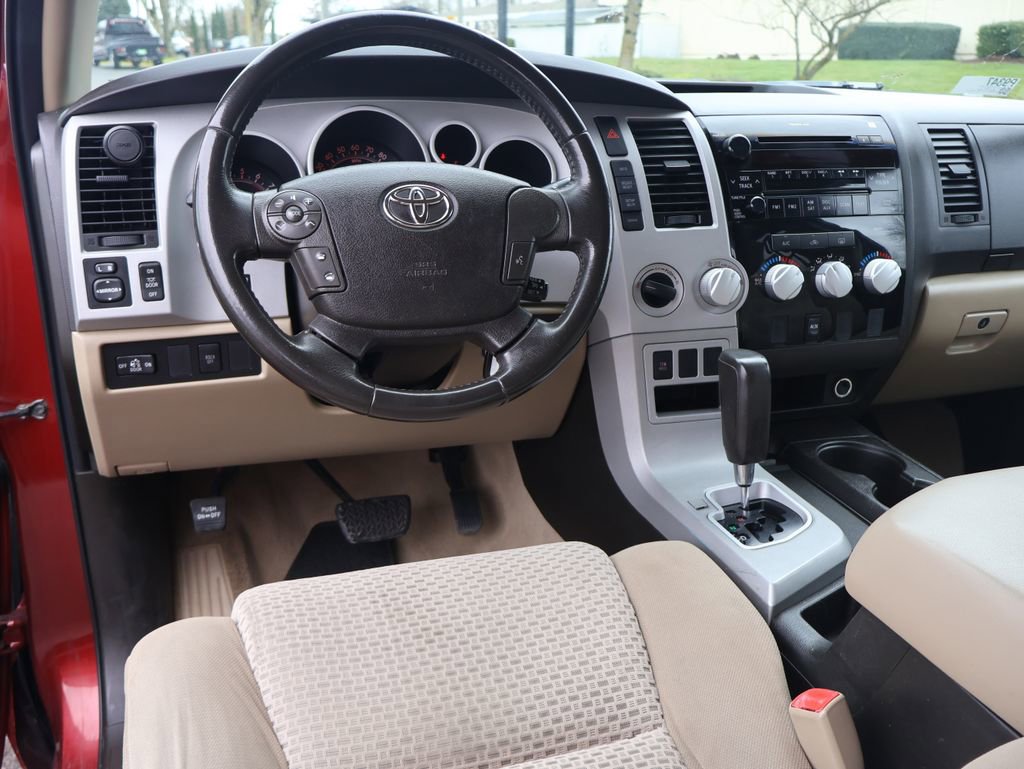 Used 2008 Toyota Tundra 4x4 CrewMax image 25