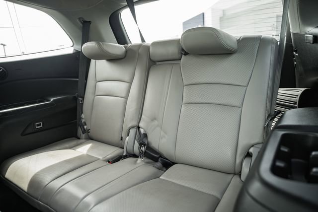 Used 2017 Honda Pilot LX image 32