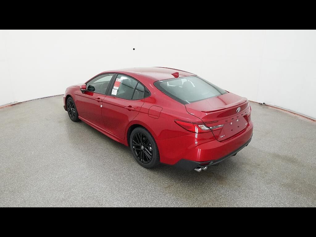 Used 2026 Toyota Camry SE FWD image 43