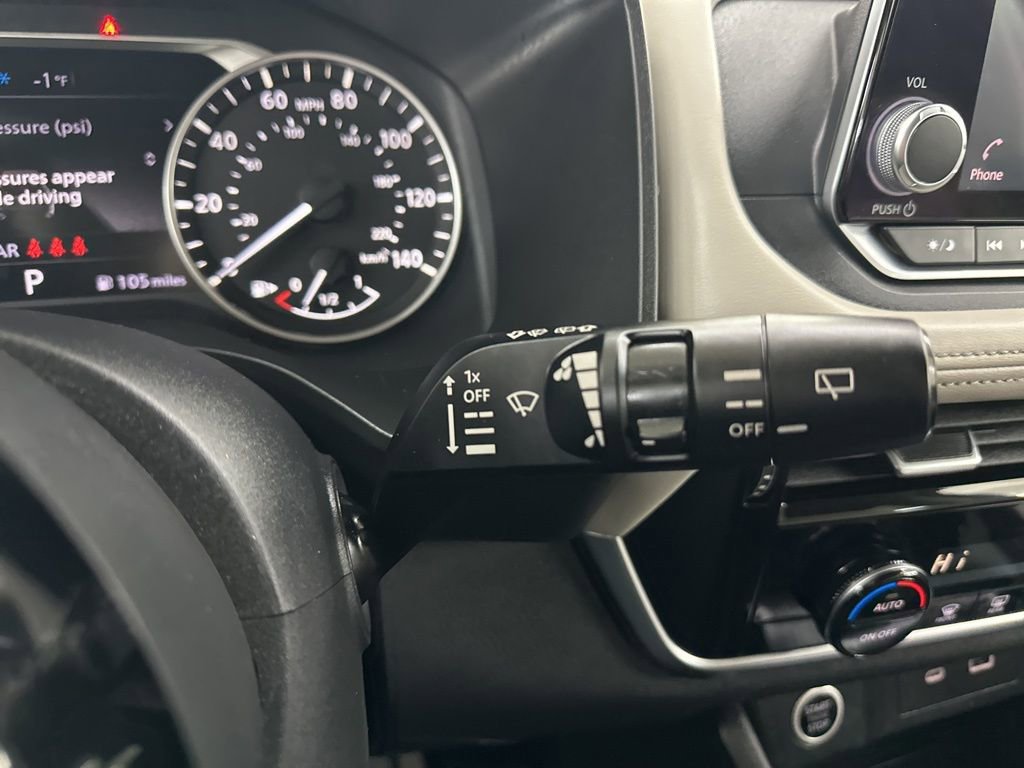 Used 2021 Nissan Rogue SV image 36