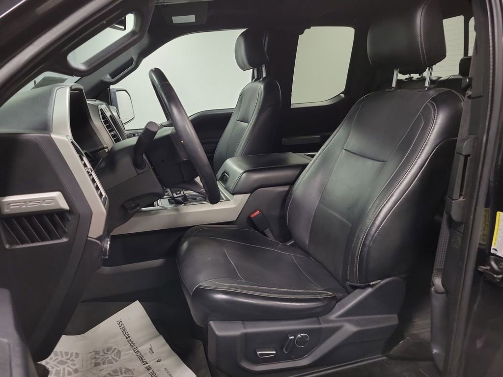 Used 2015 Ford F150 Lariat image 14