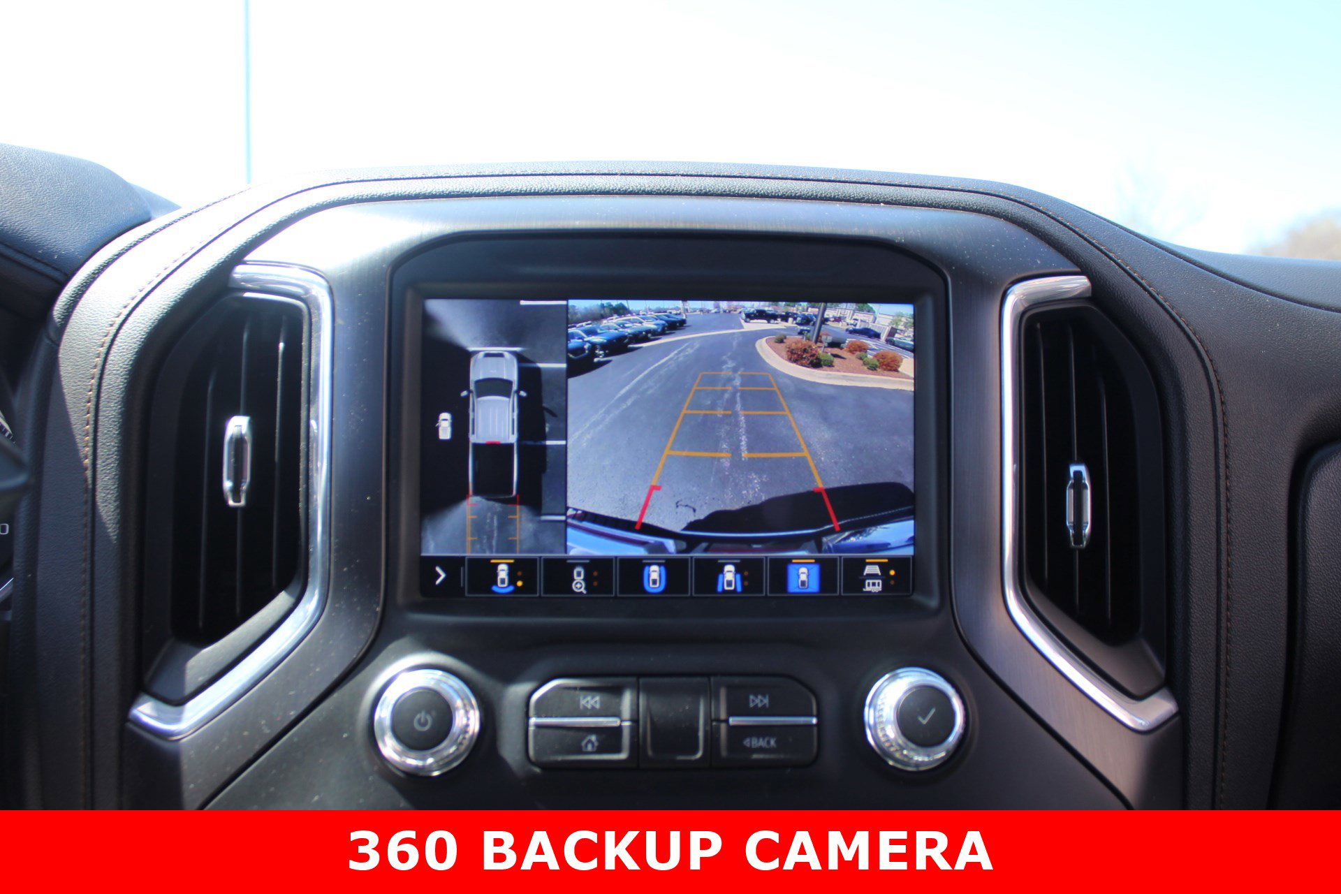 Used 2020 GMC Sierra 2500 AT4 w/ AT4 Premium Package image 25