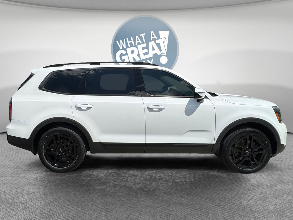 Certified 2024 Kia Telluride SX Prestige X-Line AWD/4WD image 2