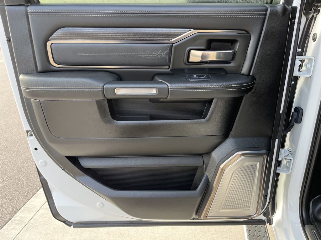 Used 2019 RAM 3500 Limited image 14