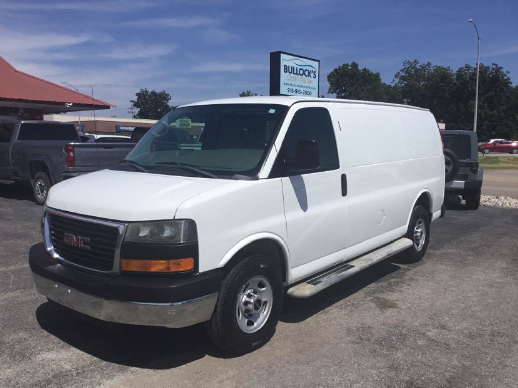 Used 2014 GMC Savana 2500 RWD image 1