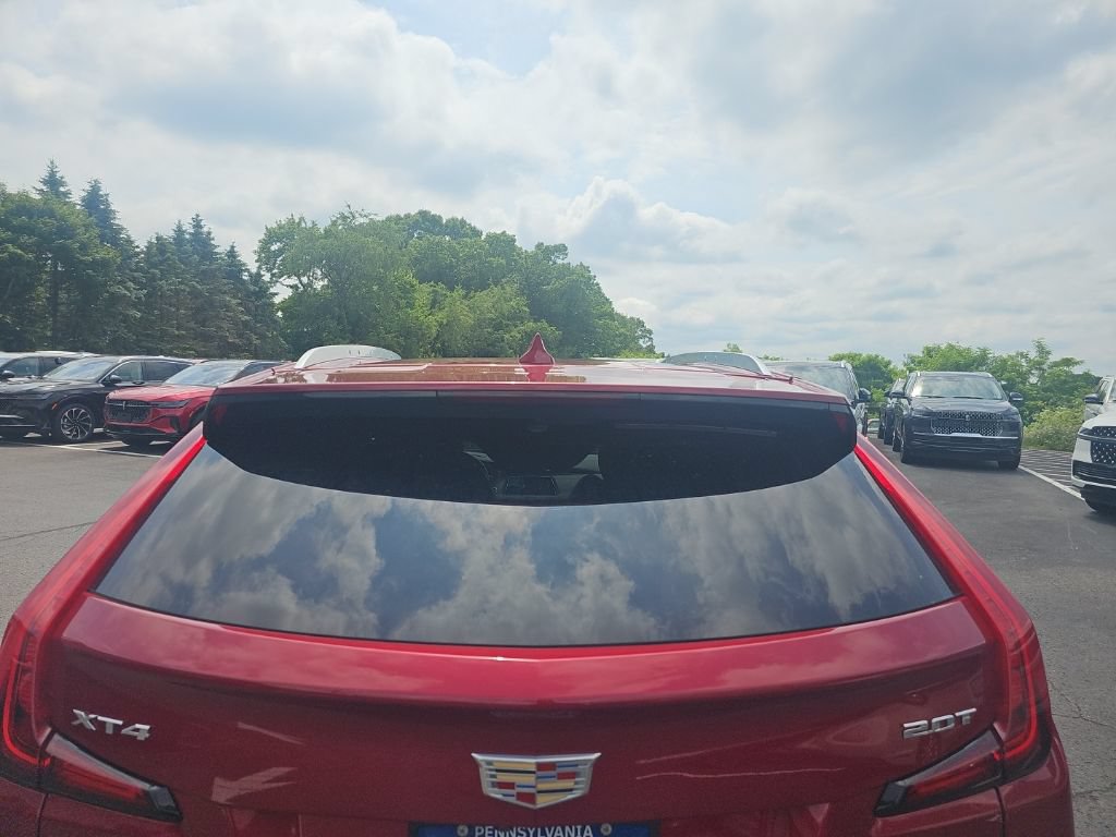 Used 2019 Cadillac XT4 Premium Luxury AWD/4WD image 7