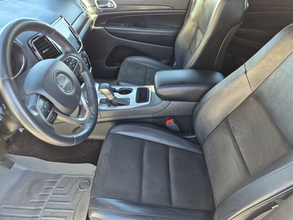 Used 2019 Jeep Grand Cherokee Altitude image 19