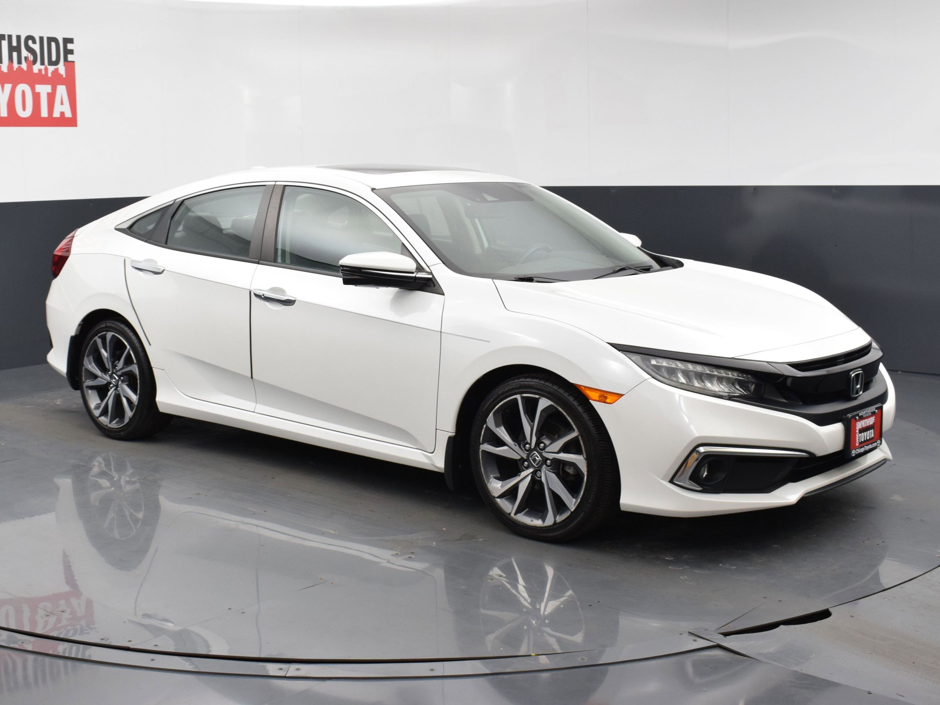 Used 2020 Honda Civic Touring image 6
