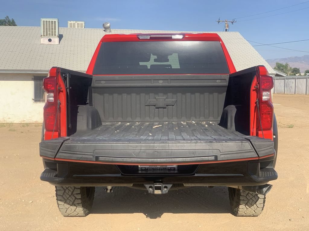 Certified 2024 Chevrolet Silverado 1500 Custom Trail Boss w/ Dark Appearance Package AWD/4WD image 24