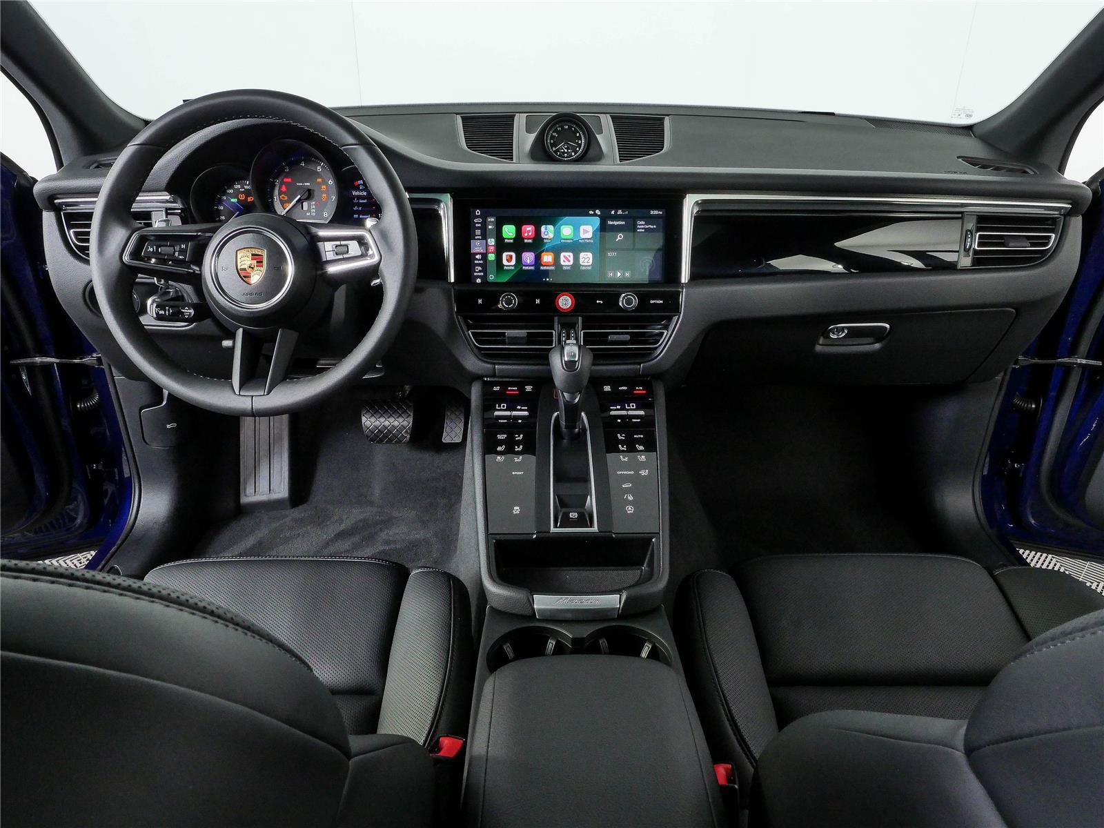 New 2026 Porsche Macan Turbo AWD/4WD image 20