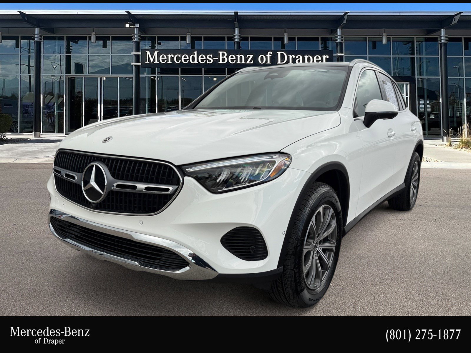 Used 2026 Mercedes-Benz GLC 300 4MATIC image 1