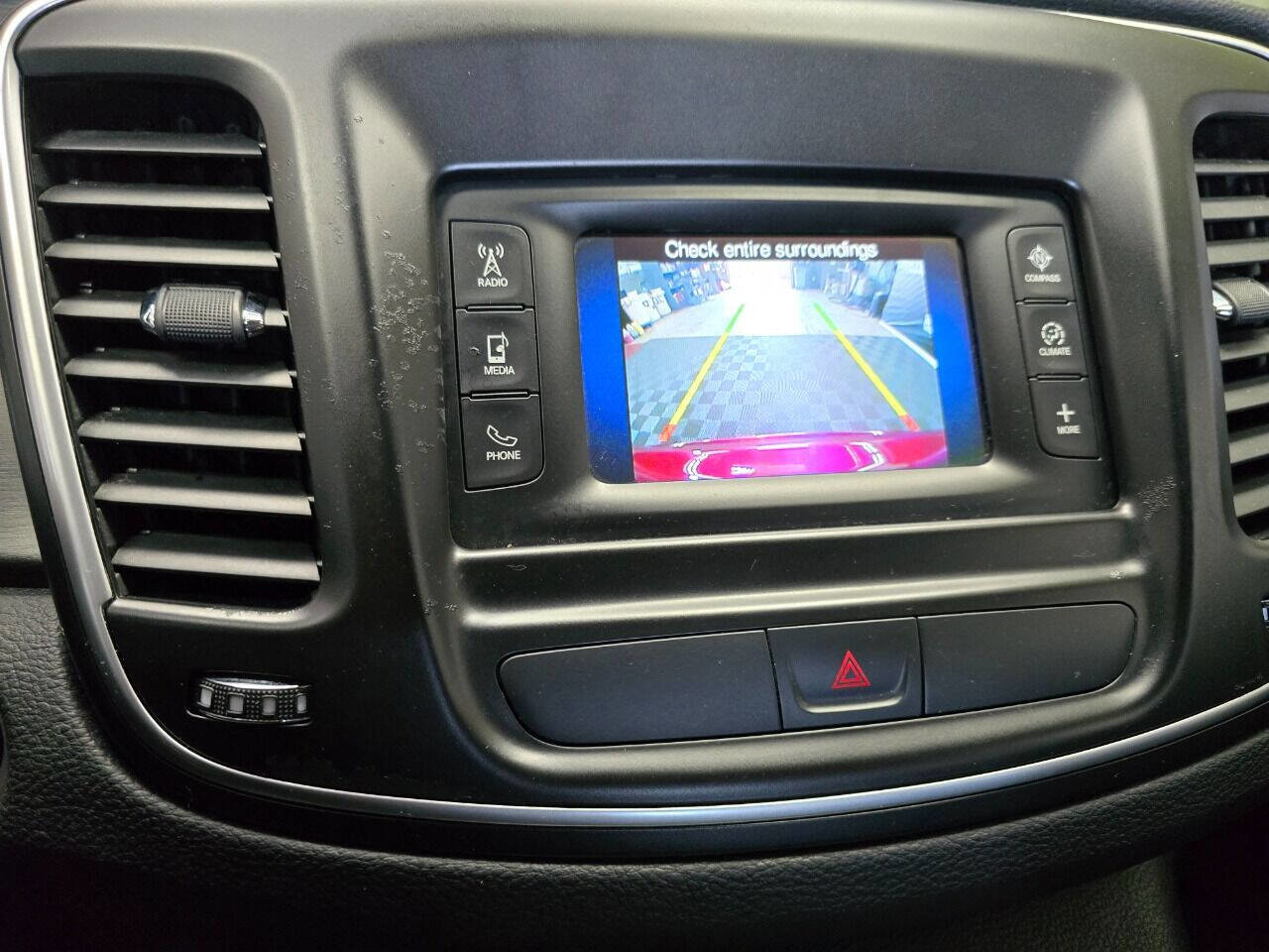 Used 2016 Chrysler 200 Limited image 23