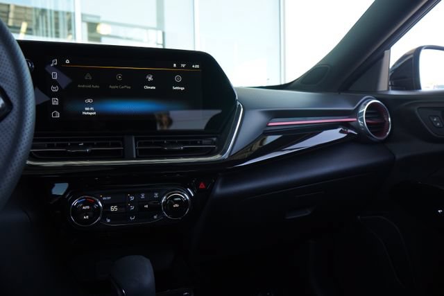 New 2026 Chevrolet Trax RS w/ Sunroof Package FWD image 20