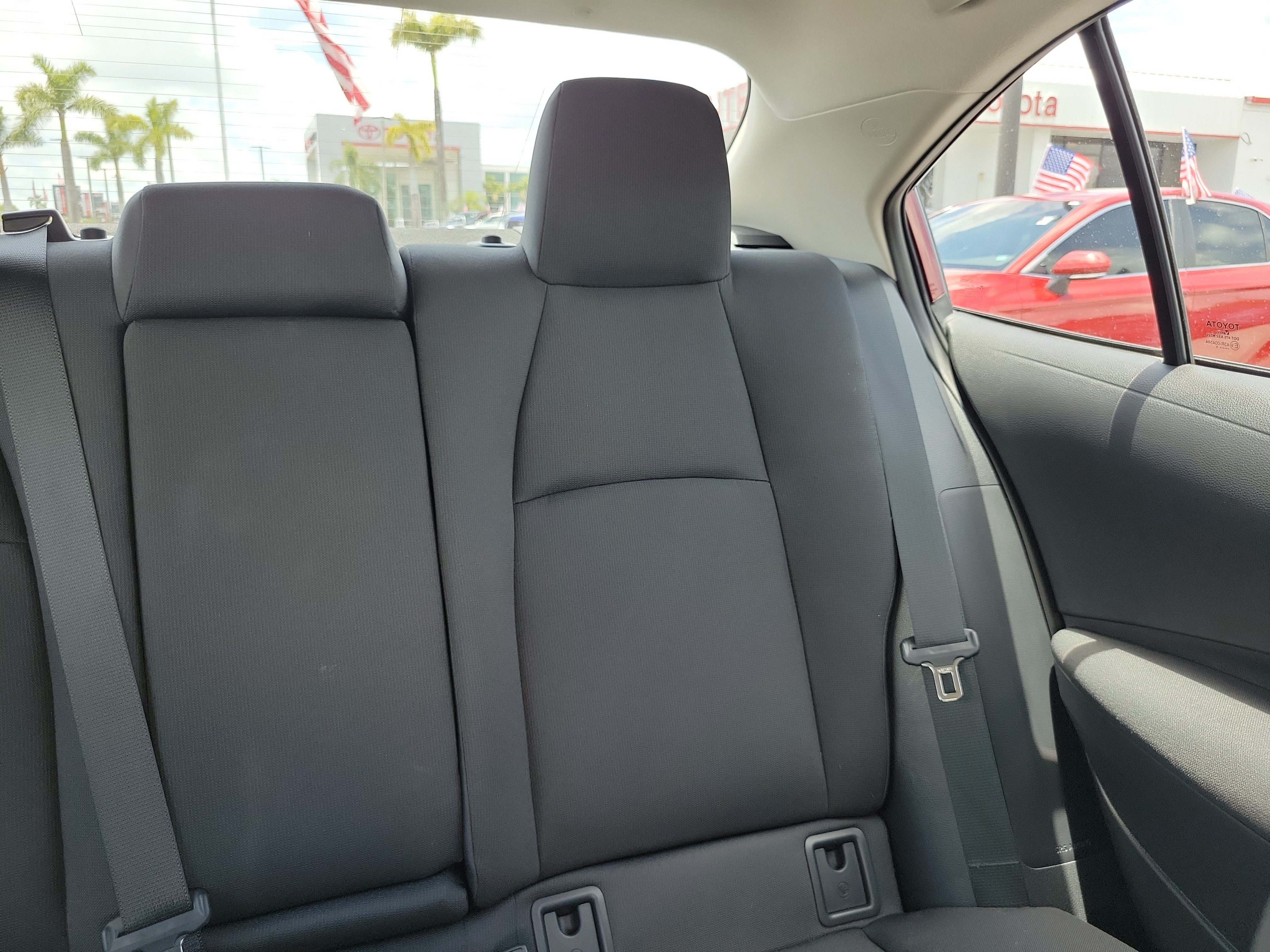 Used 2025 Toyota Corolla LE FWD image 22