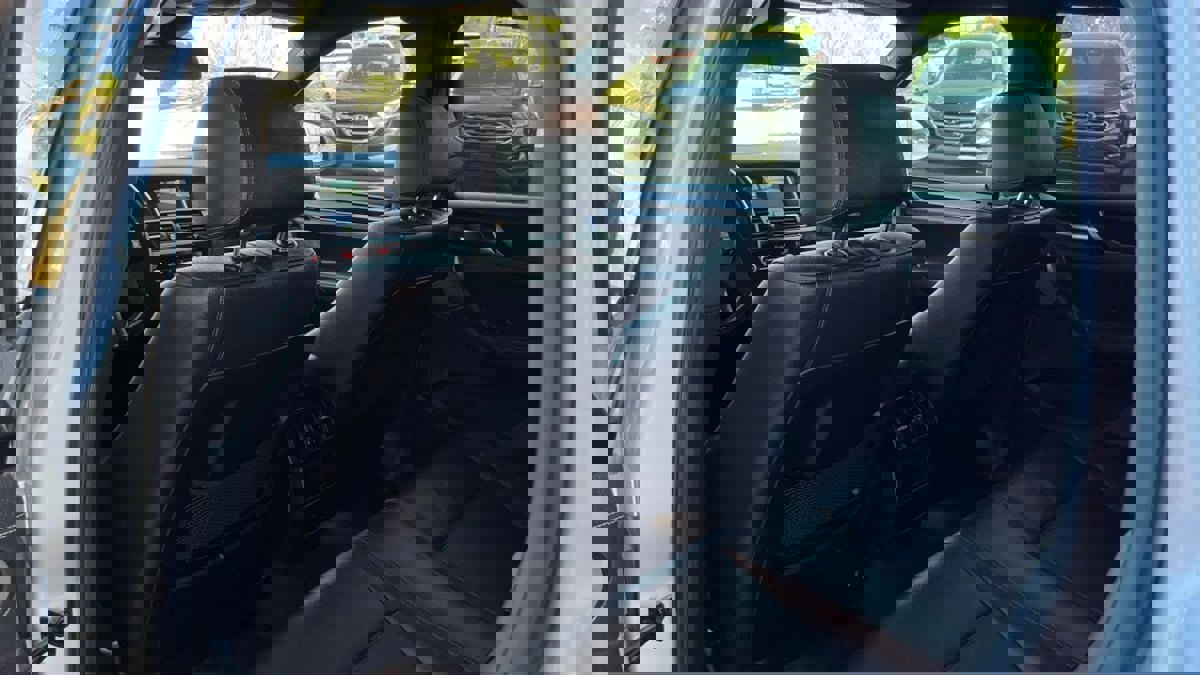 Used 2018 BMW X4 M40i image 44