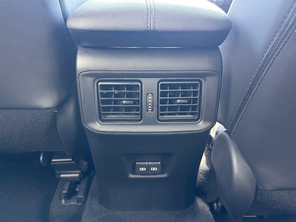 Used 2024 Toyota RAV4 Limited AWD/4WD image 41