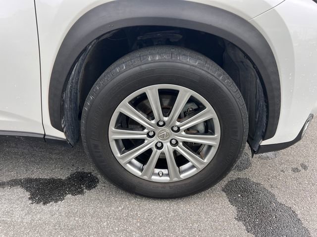 Used 2016 Lexus NX 200t FWD image 32