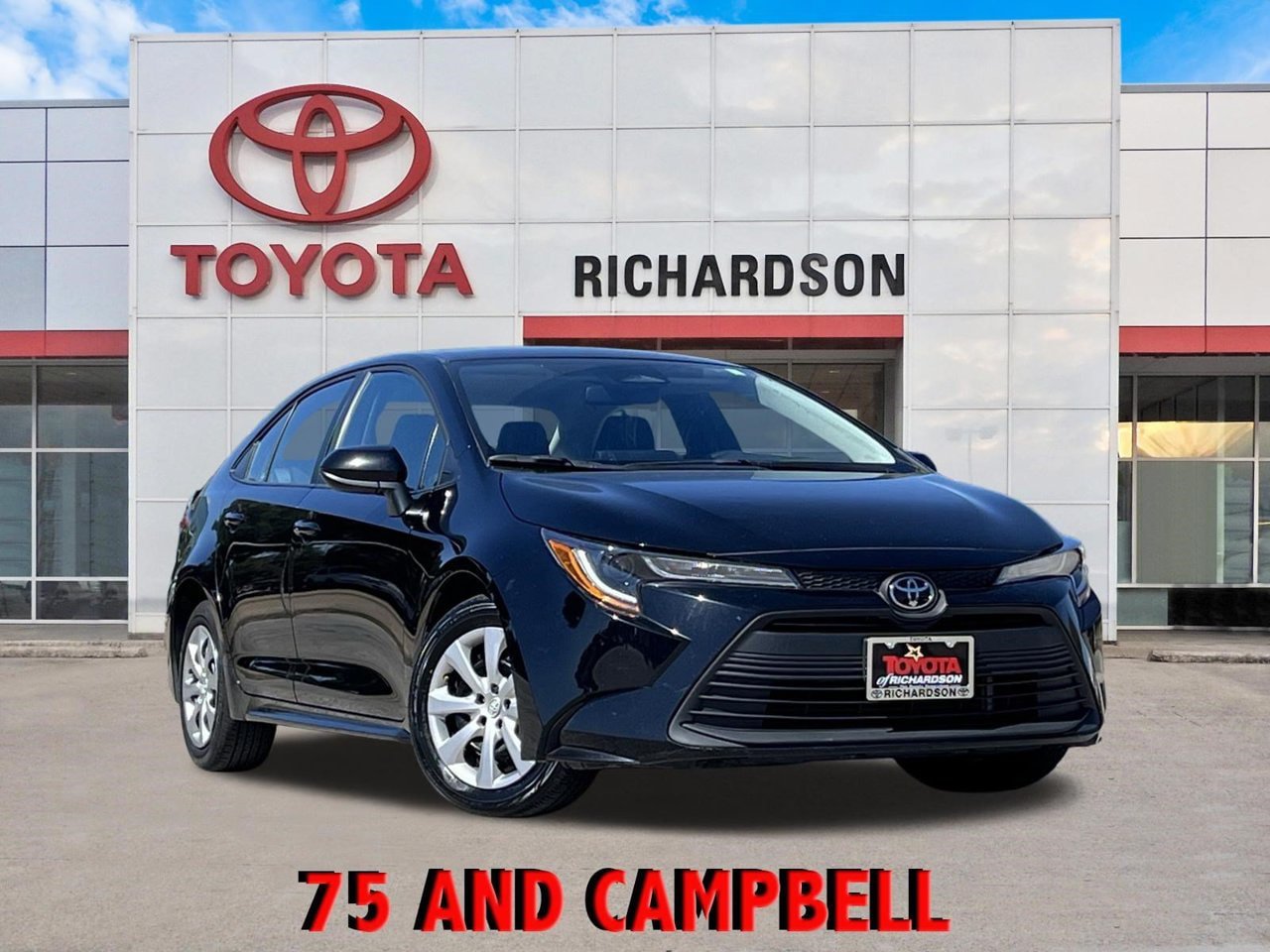 Used 2025 Toyota Corolla LE FWD image 1