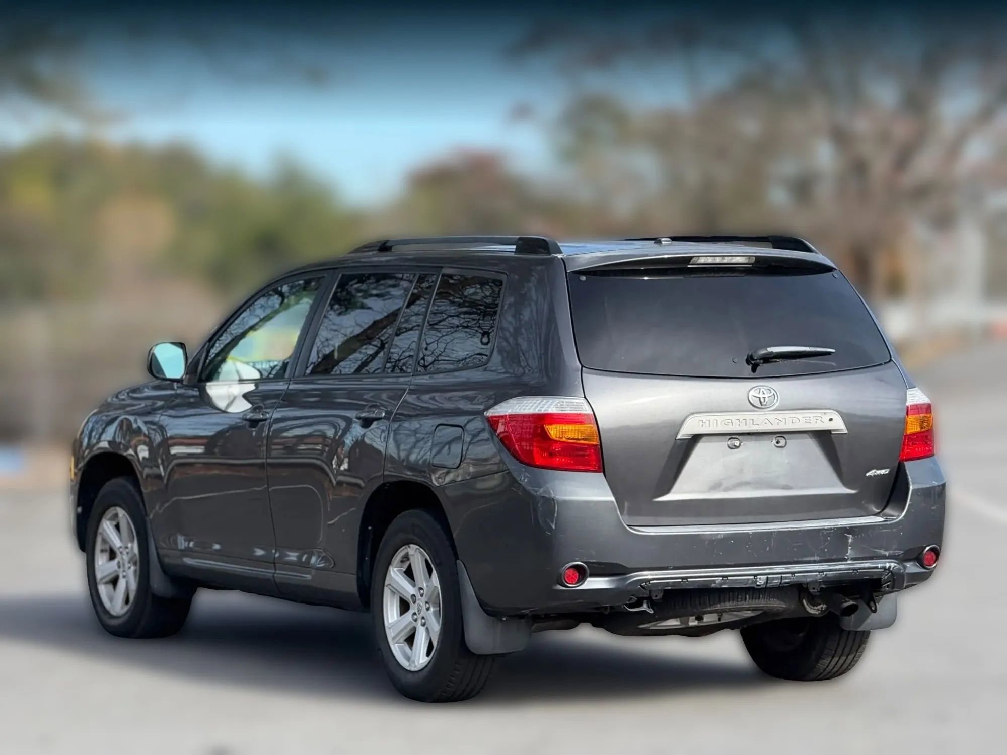 Used 2010 Toyota Highlander SE image 10