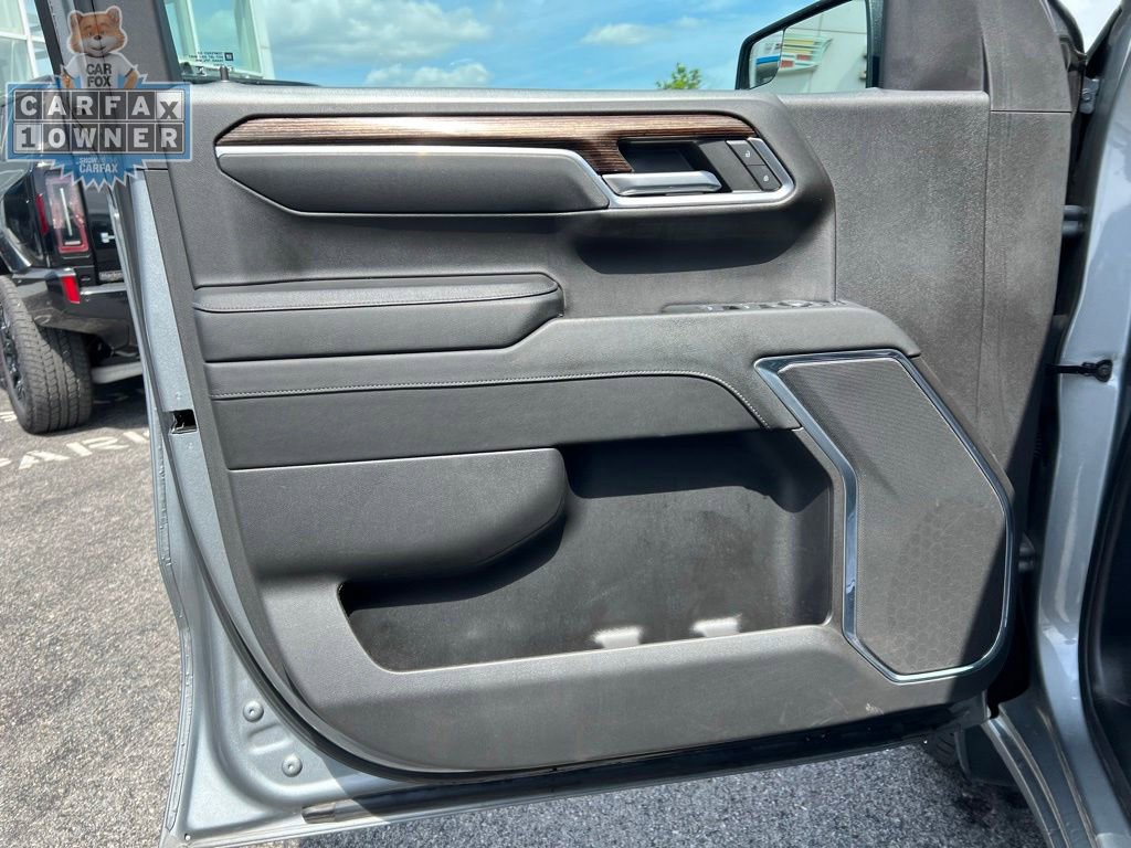 Used 2024 GMC Sierra 1500 SLE AWD/4WD image 8