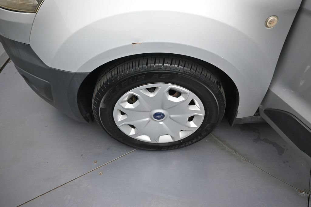 Used 2015 Ford Transit Connect XL FWD image 29