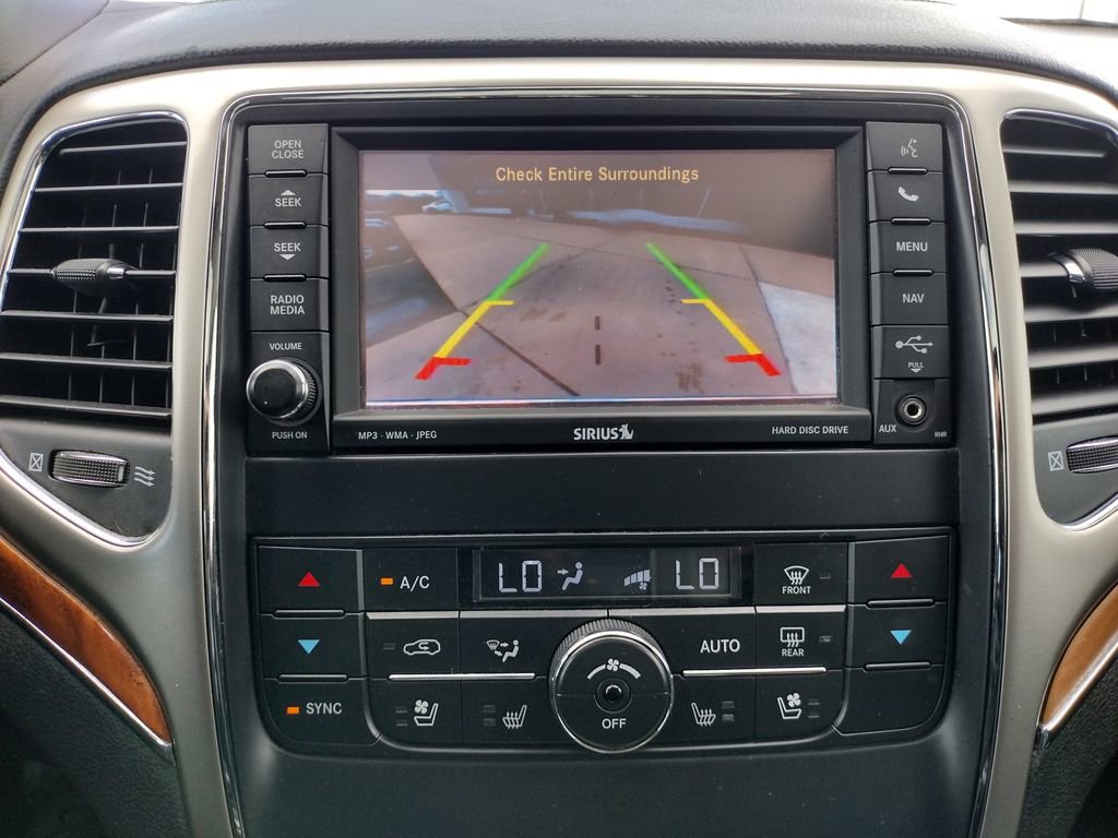 Used 2013 Jeep Grand Cherokee Overland w/ Advance Technology Group image 29