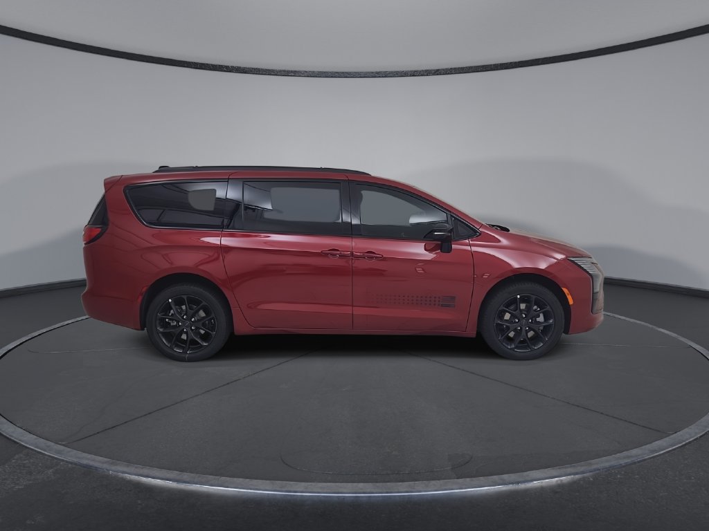 New 2027 Chrysler Pacifica Select AWD/4WD image 17