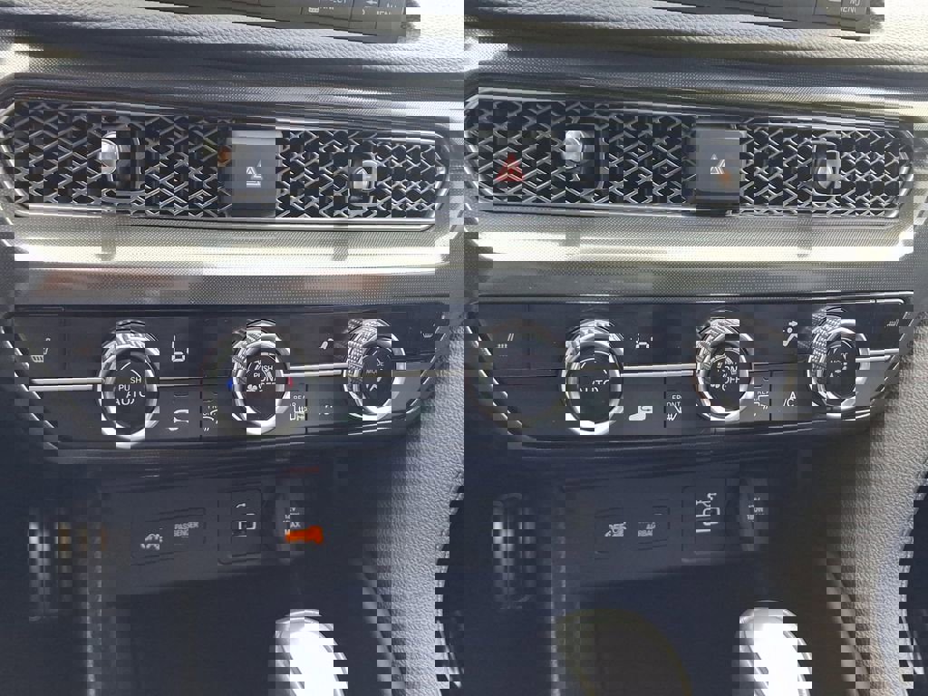 Used 2023 Acura Integra A-Spec image 18