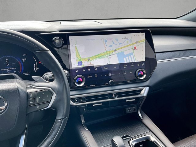 Used 2023 Lexus RX 350 w/ Cold Area Package image 8