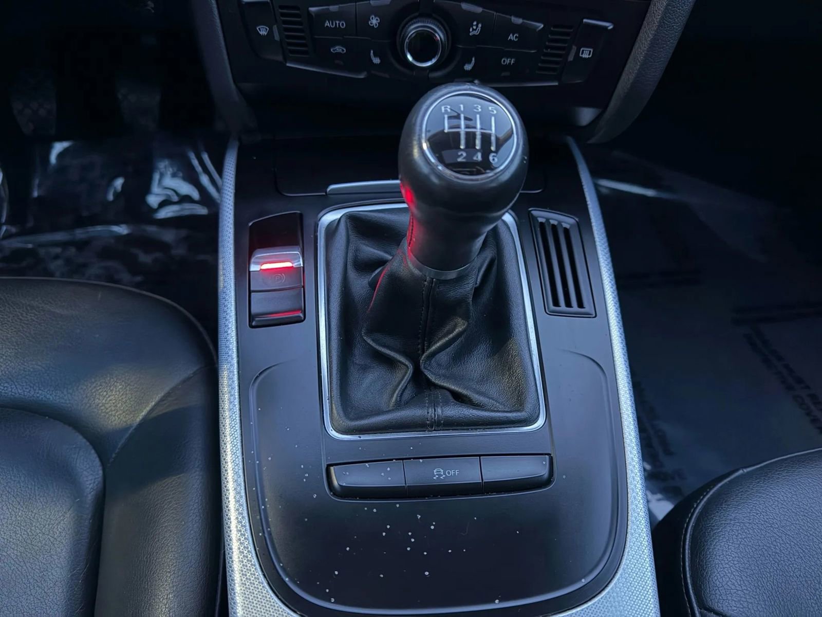 Used 2011 Audi A4 2.0T Premium image 17