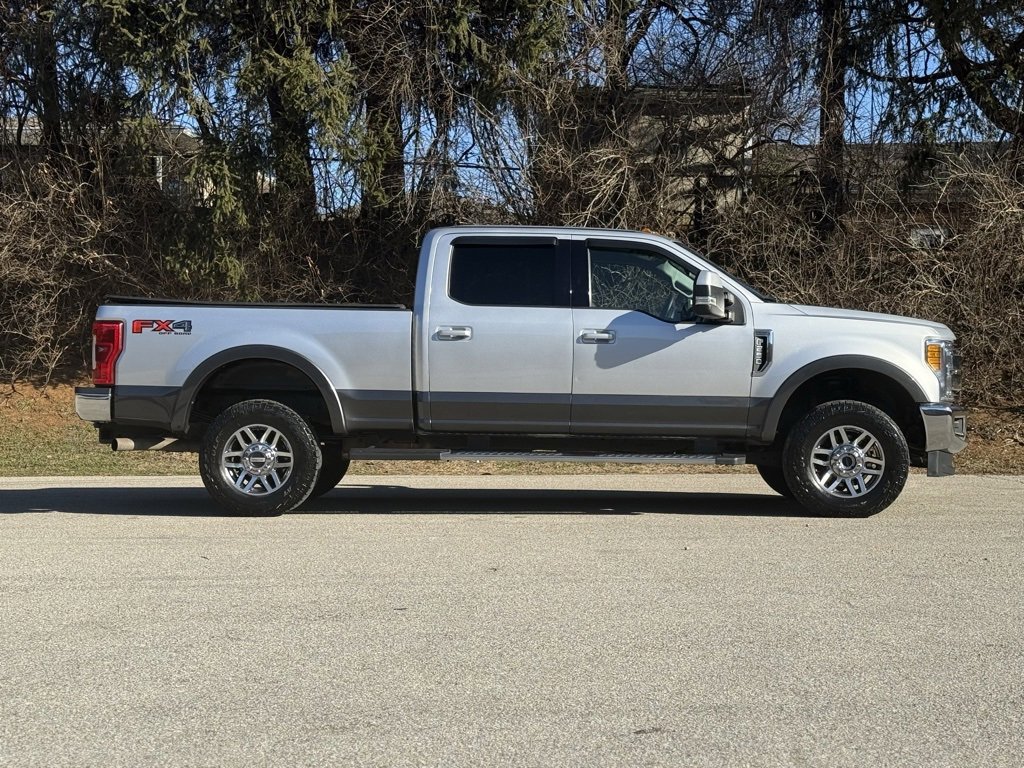 Used 2017 Ford F250 Lariat w/ Lariat Value Package image 6
