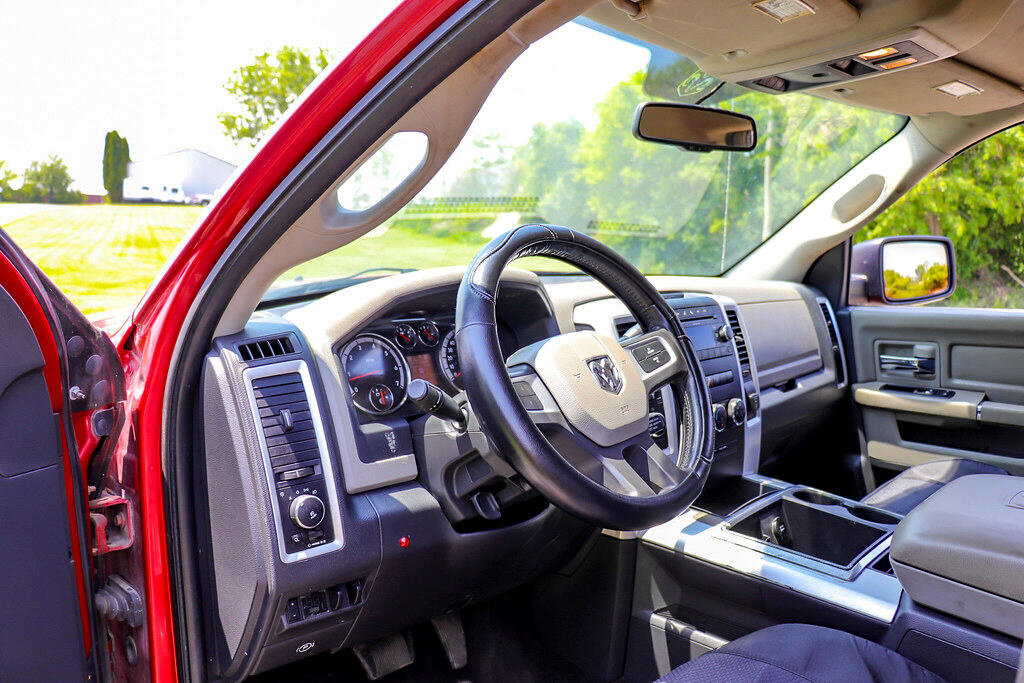 Used 2010 Dodge Ram 2500 Truck SLT w/ Big Horn Regional Pkg image 16