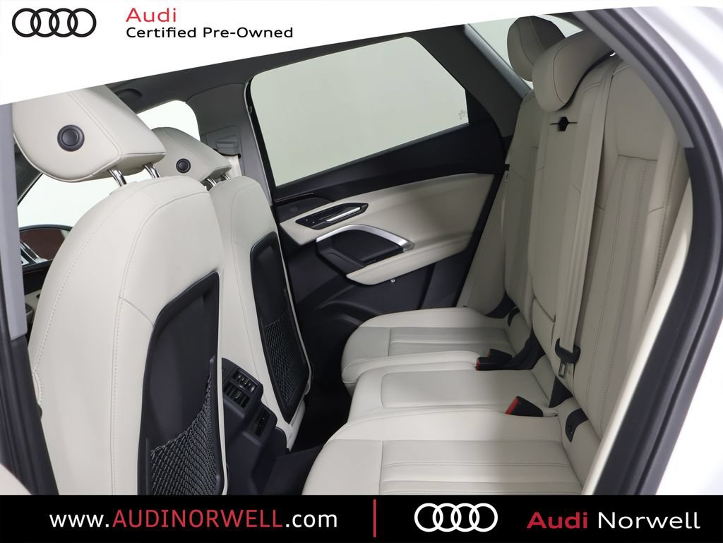 Certified 2025 Audi Q5 Premium w/ Convenience Package AWD/4WD image 23