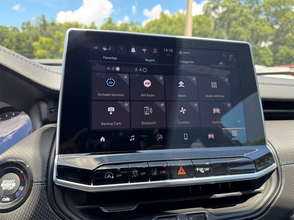 New 2025 Jeep Compass Limited w/ Sun & Sound Group image 30