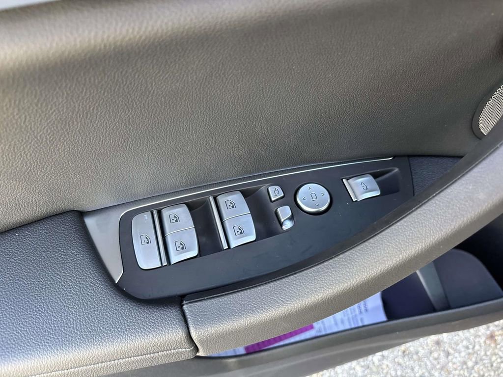 New 2025 BMW X4 M40i w/ Premium Package image 13