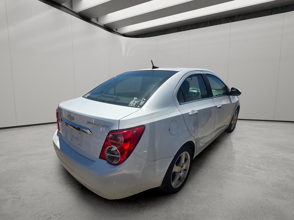 Used 2012 Chevrolet Sonic LTZ FWD image 9