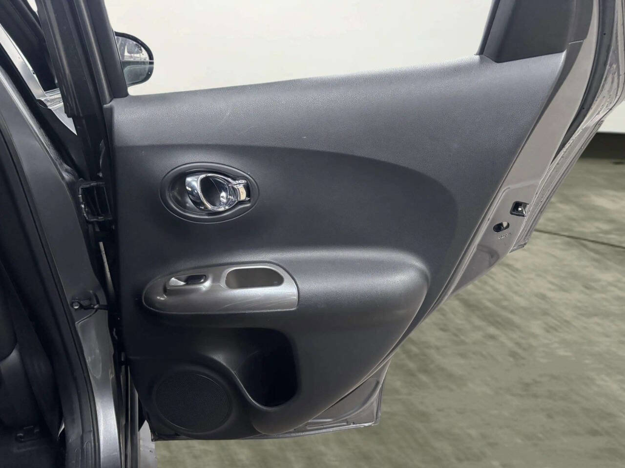 Used 2013 Nissan Juke SL image 17