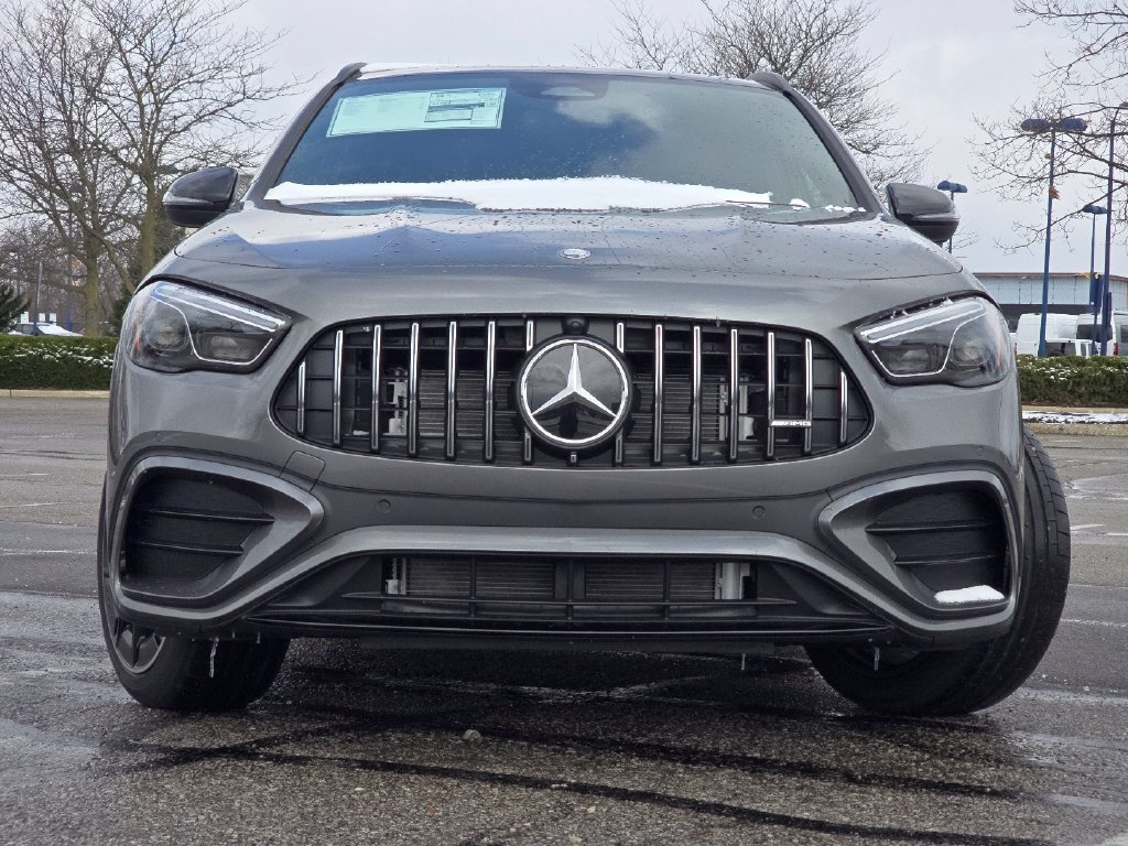 New 2026 Mercedes-Benz GLA 35 AMG 4MATIC image 10