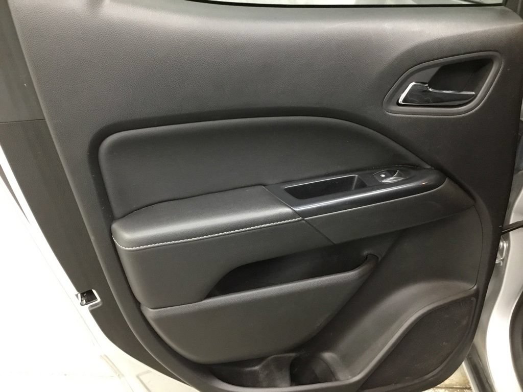 Used 2016 GMC Canyon SLE w/ SLE Convenience Package AWD/4WD image 24