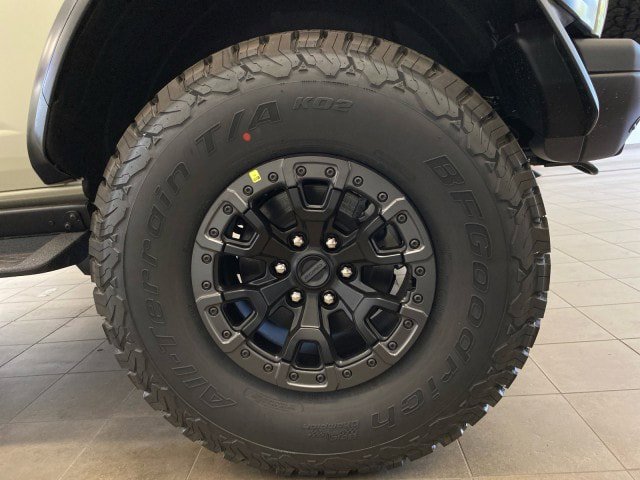 New 2025 Ford Bronco Raptor w/ Interior Carbon Fiber Pack image 30