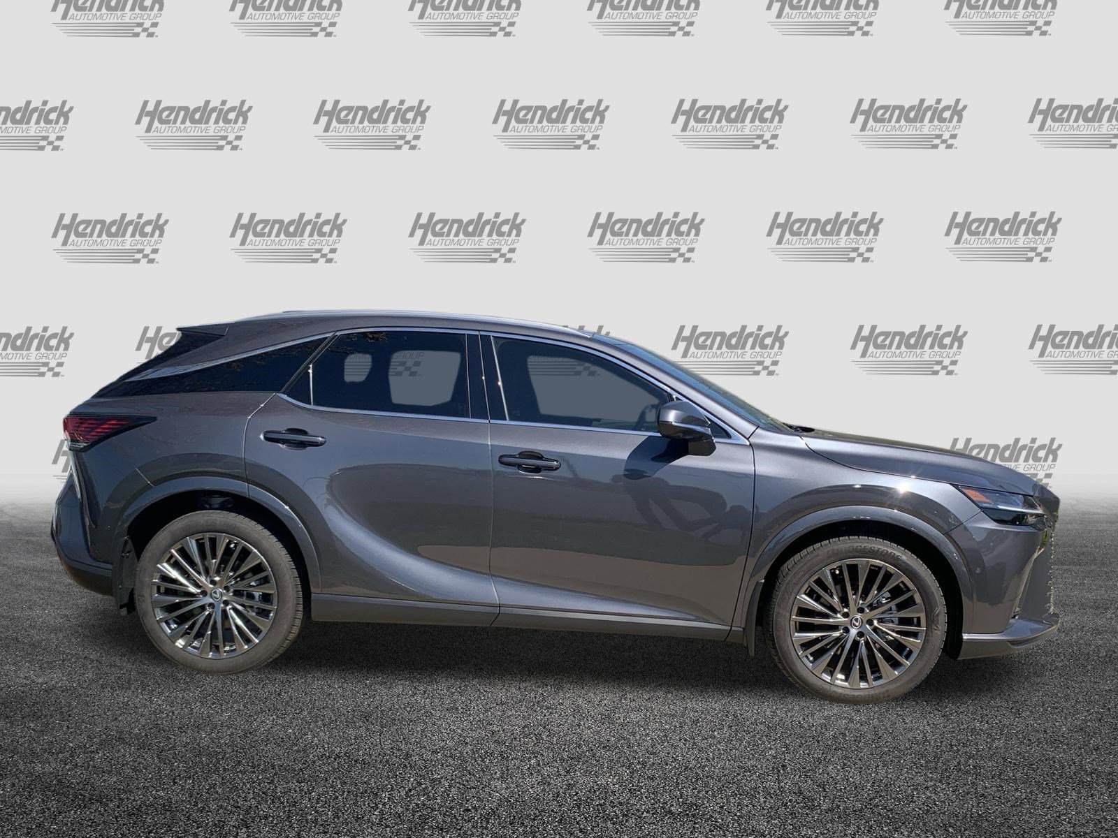 Used 2025 Lexus RX 350 350h Luxury w/ Convenience Package image 11