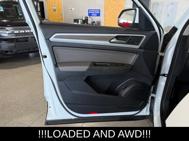 Used 2022 Volkswagen Atlas SEL AWD/4WD image 22