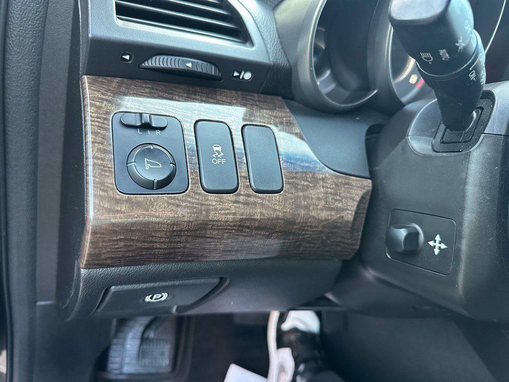Used 2012 Acura MDX w/ Technology Package AWD/4WD image 18