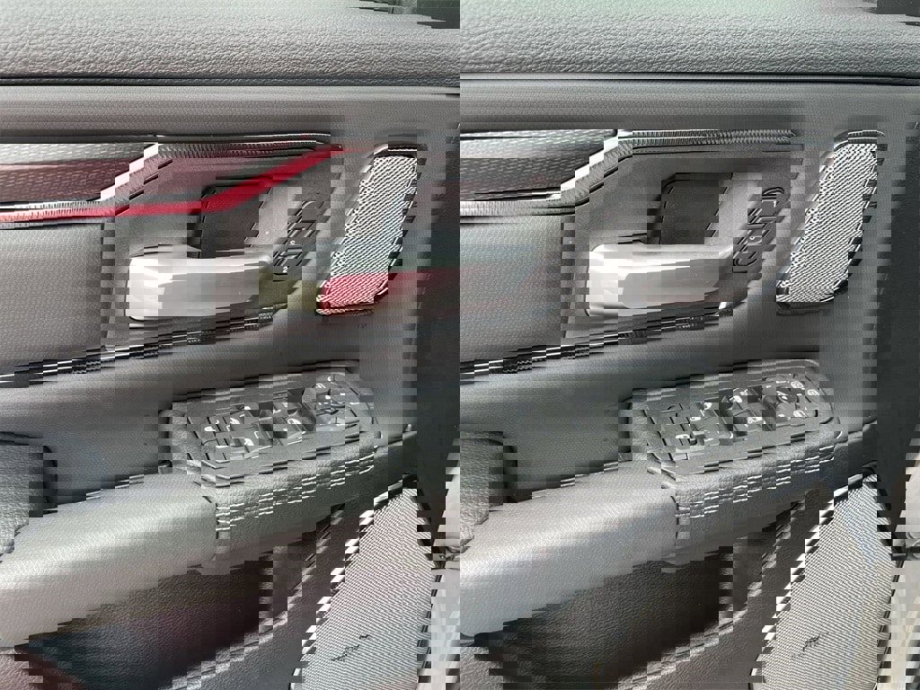 New 2026 RAM 1500 Rebel image 13