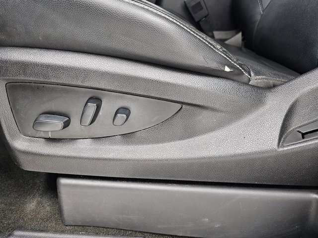 Used 2018 GMC Yukon SLT image 26