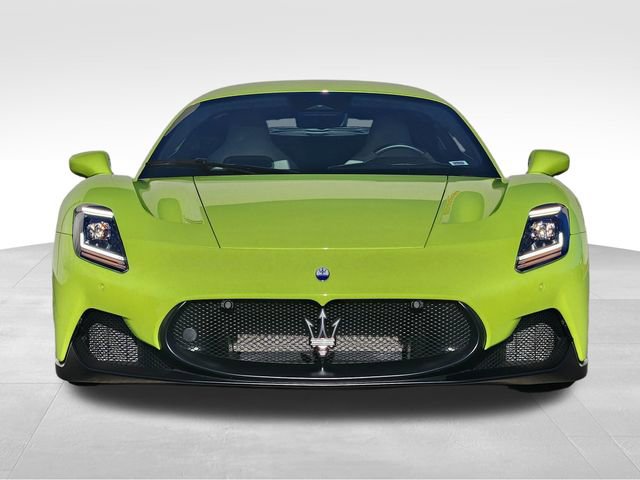 Used 2023 Maserati MC20 Coupe RWD video 3